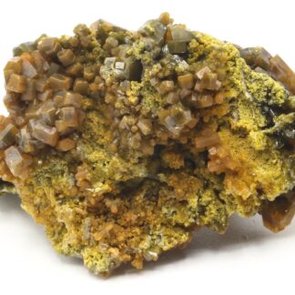 Pyromorphite vert brun, mine des Farges, Ussel, Corrèze.