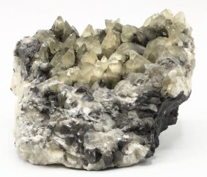 Calcite, carrière de Bellignies, Avesnes-sur-Helpe, Hauts-de-France.