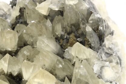 Calcite, carrière de Bellignies, Avesnes-sur-Helpe, Hauts-de-France.