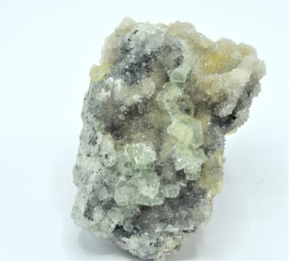 Fluorine bleutée, Barytine et Quartz, Le Barlet, Marsanges, Haute-Loire.