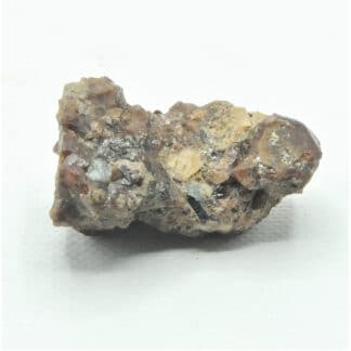 Niobite (Columbite) dans du Grenat Spessartite, Limoges, Haute-Vienne, Limousin.