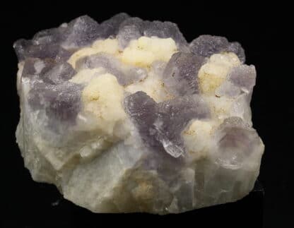 Fluorine violette octaédrique, mine de Maine-Reclesne, Saône-et-Loire.