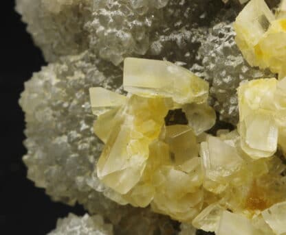 Baryte, Quartz et Fluorite, La Dreyt, près de Langeac, Haute-Loire.