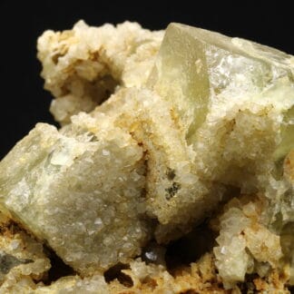 Fluorite verte et quartz, Aurouze, Mazerat-Aurouze, Brioude, Haute-Loire.