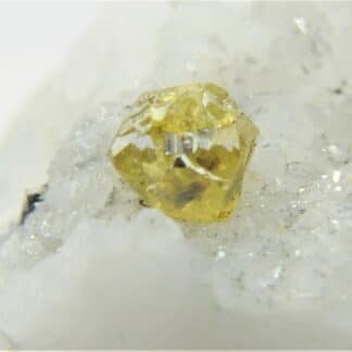 Blende (Sphalérite) sur Quartz, Mine de Lopérec, Finistère, Bretagne.