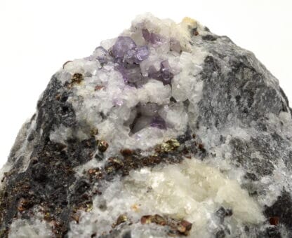 Fluorite et pyrite, Wallers-en-Fagne, Nord, Hauts-de-France.