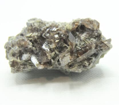 Ferroaxinite (Axinite) et Epidote, Bourg d’Oisans, Oisans, Isère.
