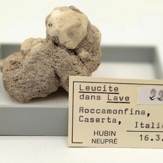 Leucite, Roccamonfina, Caserte, Campanie, Italie.