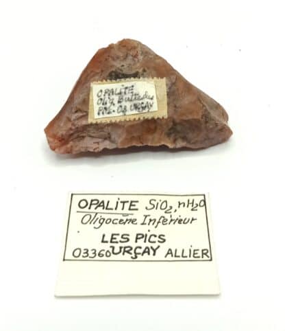 Opalite, Butte des Pics, Urçay, Allier, Auvergne.