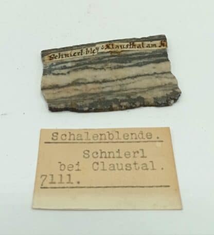 Schalenblende, Schnierl bei Claustal (Clausthal-Zellerfeld), Allemagne.