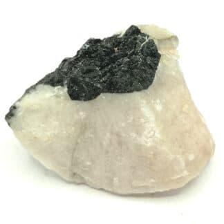 Schorl (Tourmaline), Beauchaud, Forez, Puy-de-Dôme, Auvergne.