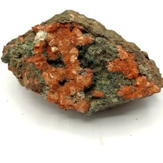 Heulandite ferreuse, Fassa-Tal (Val di Fassa), Italie.