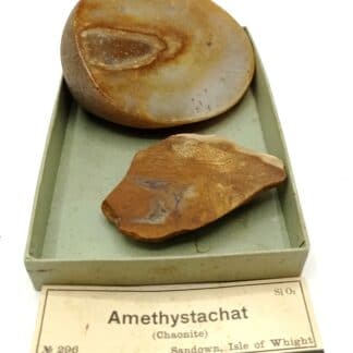 Amethystachat (Agate Améthyste) (Chaonite), Sandown, Île de Wight, Royaume-Uni.