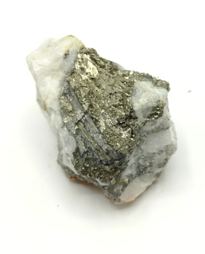 Bismuthinite et Pyrite, Mine de Meymac, Corrèze.