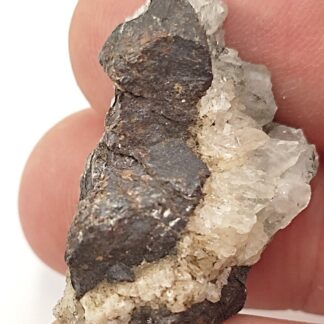 Quartz et blende (sphalérite) d’Huelgoat, Finistère.