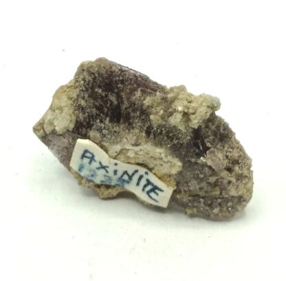 Axinite, Le Catogne, Valais, Suisse.