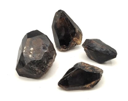 Quartz morion, lot de 4 cristaux, Madagascar.