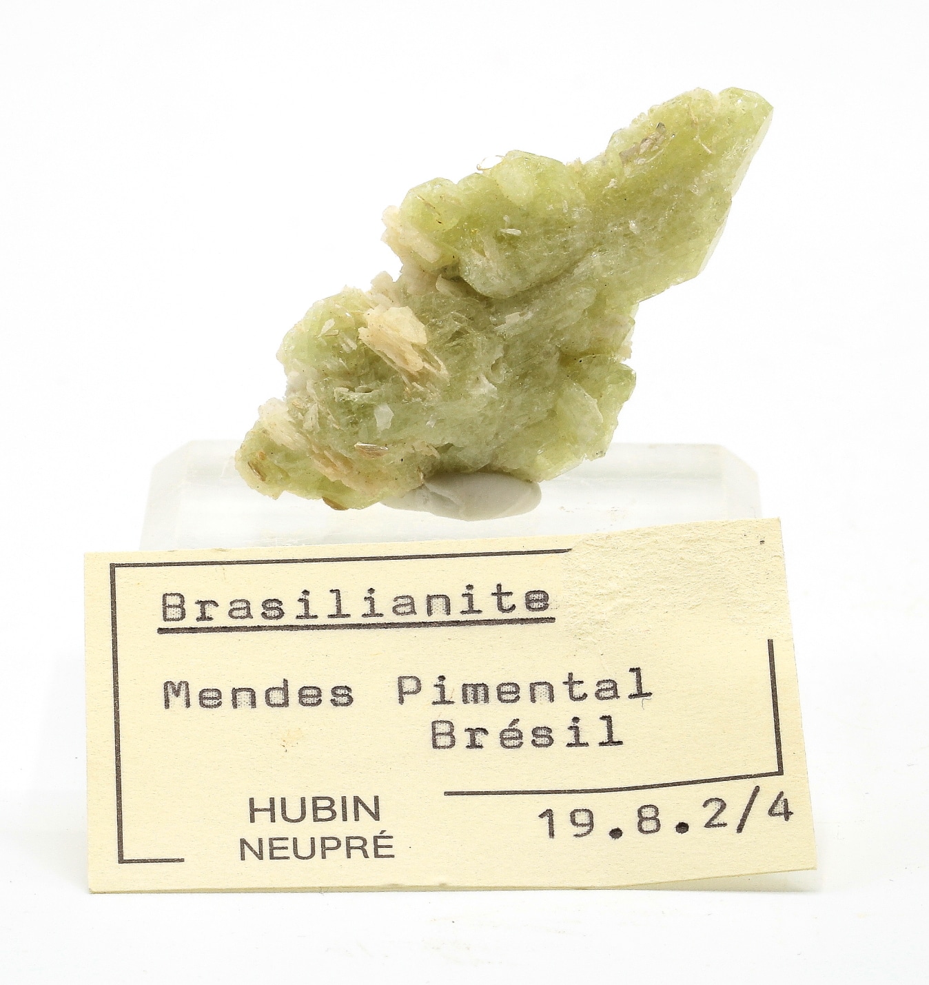 Brazilianite (Brésilite), Mendes Pimentel, Minas Gerais, Brésil.