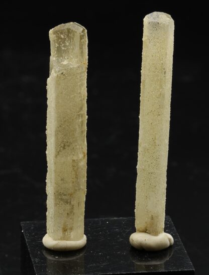 Natrolite, Bound Brook, Somerset Co., New Jersey, USA.