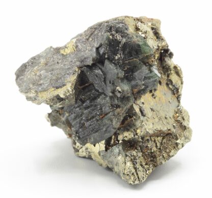 Ludlamite sur Pyrite, mine de Salsigne, Mas Cabardès, Aude.