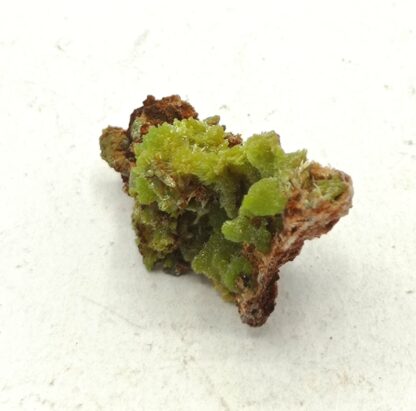 Pyromorphite aciculaire, Saint Salvy, Tarn.