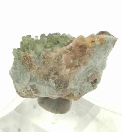 Diopside et Grenat, Mine des Clausis, Saint-Véran, Hautes-Alpes.