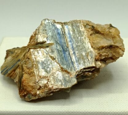 Disthène (Kyanite), Bretagne, Spécimen historique.