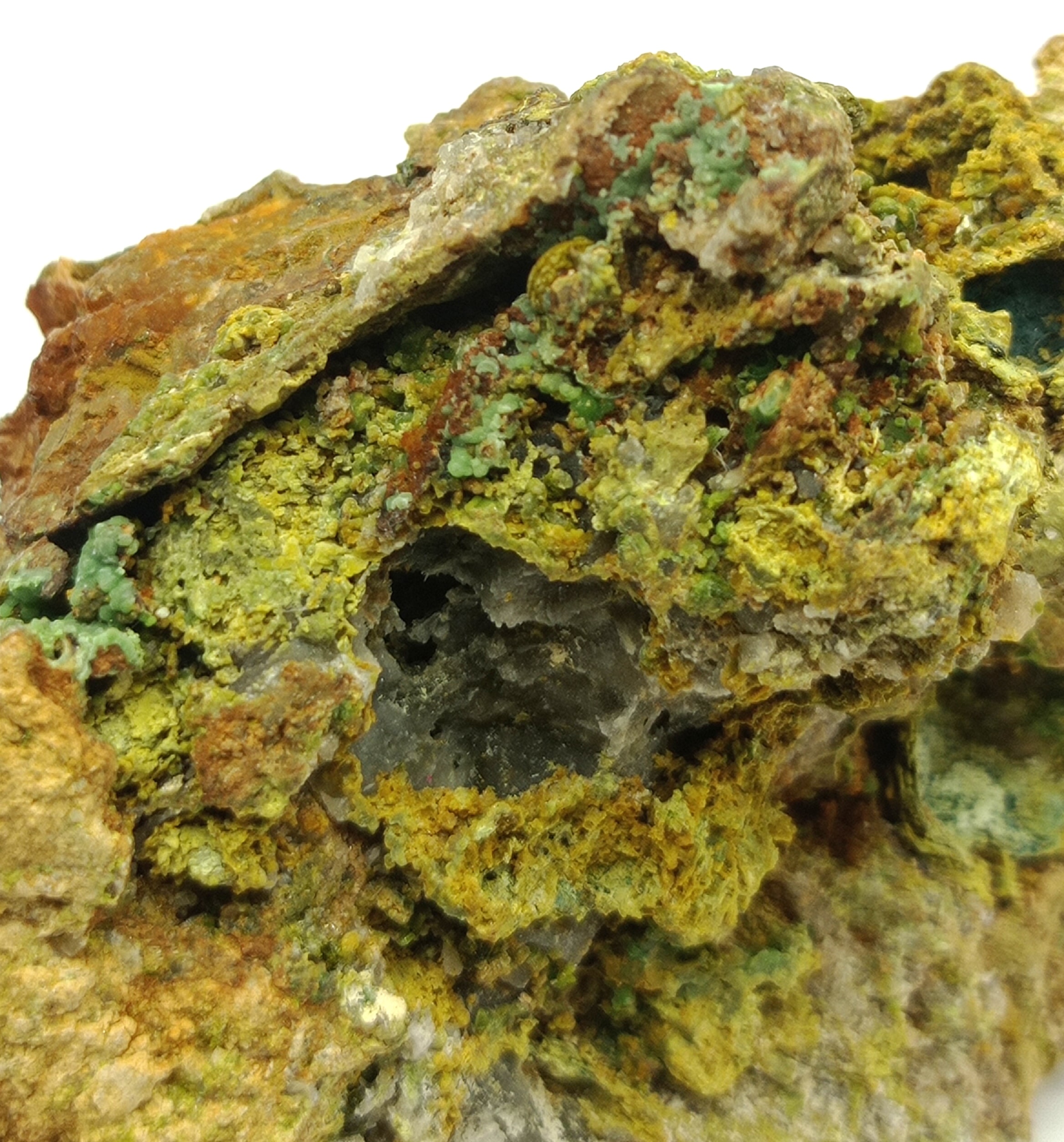 Minéral bleu et Pyromorphite, Le Cantonnier, Nontron, Dordogne.