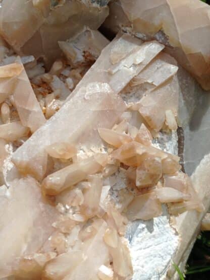 Baryte (Barytine), Mine de Maine (Reclesne), Morvan, Saône-et-Loire.