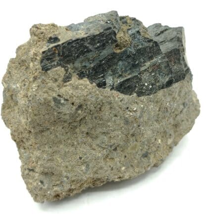 Hornblende basaltique, Cantal, Auvergne.