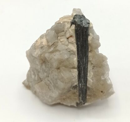 Tourmaline et Quartz, Beauchaud, Saint-Pierre-la-Bourlhonne, Puy-de-Dôme.