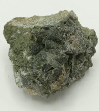 Axinite chloriteuse, Combe de La Selle, Oisans, Isère.