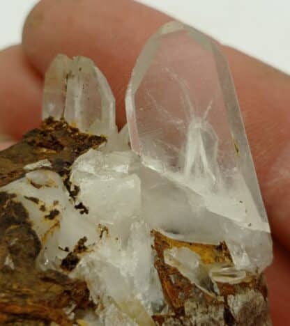 Quartz maclé sur sidérite, Mines de Vaulnaveys, Isère.