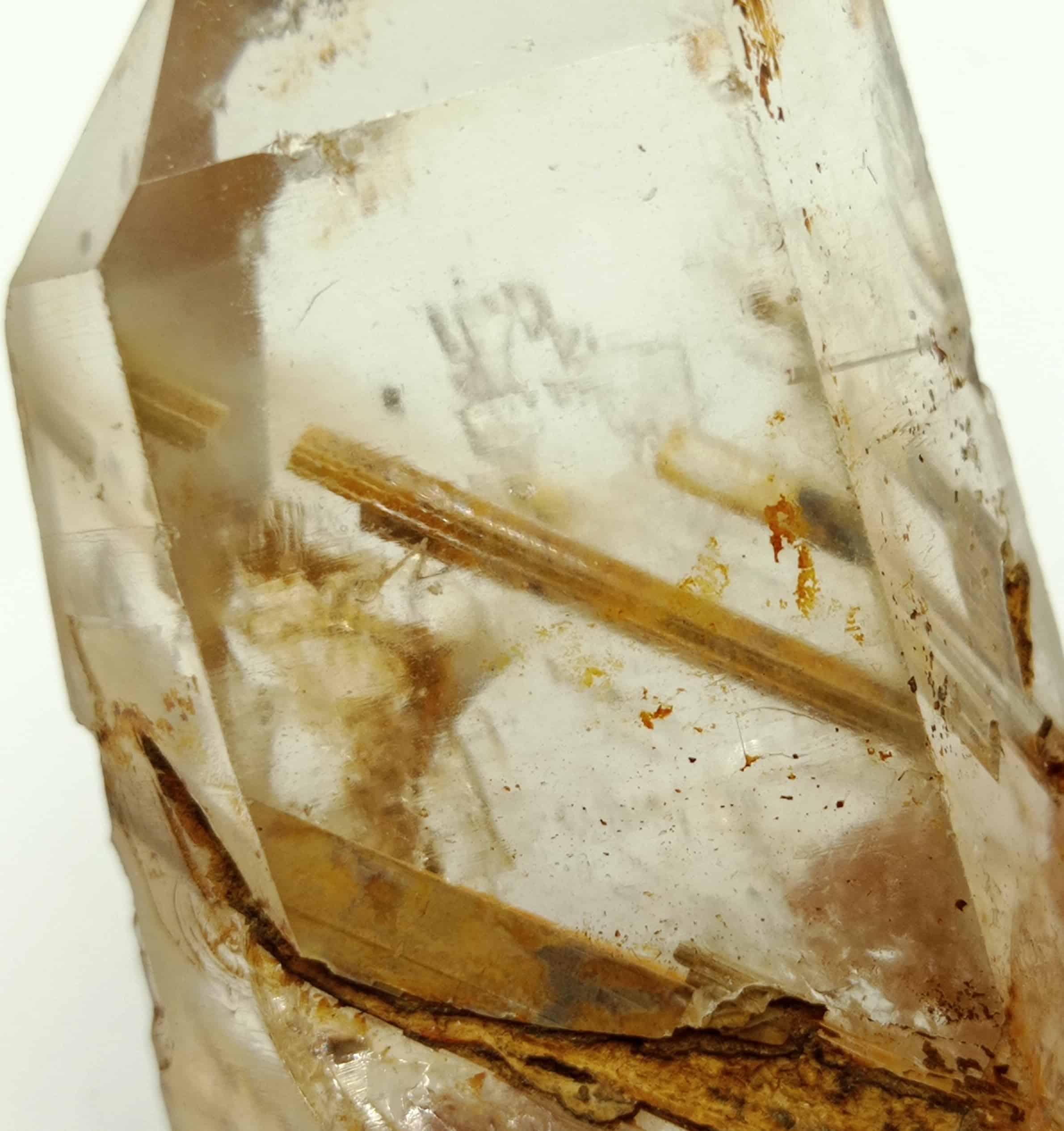 Quartz à inclusions, Madagascar.