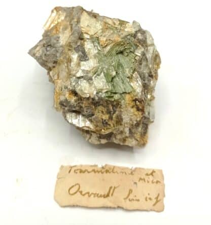 Tourmaline verte et Mica, Orvault, Loire-Atlantique.