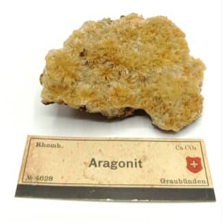 Aragonite et Quartz, Graubünden, Suisse.