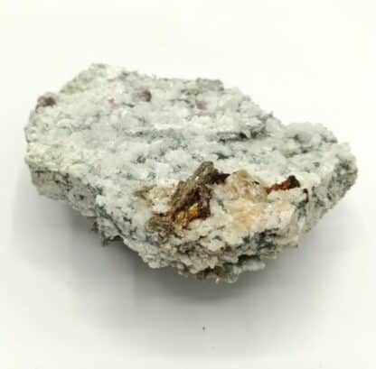 Axinite et Epidote, Les Rochers d’Armentier, Oisans, Isère.