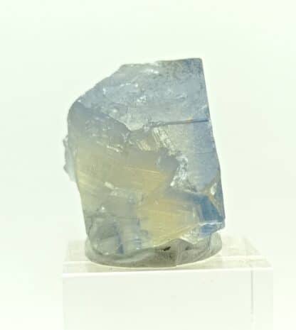 Fluorite (Fluorine), Valzergues, Aveyron.