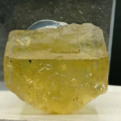 Fluorite (Fluorine) jaune, mine du Burc, Le Burg, Tarn.