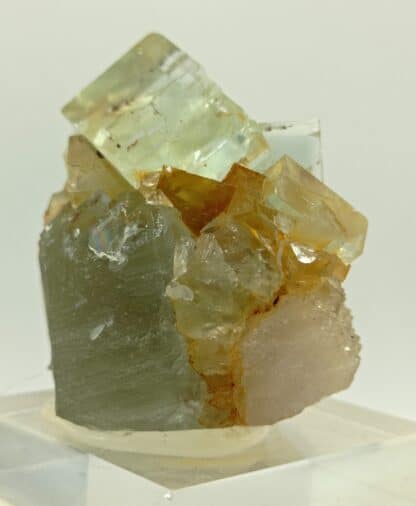 Fluorine sur Quartz, Marsanges, Haute-Loire, Auvergne.