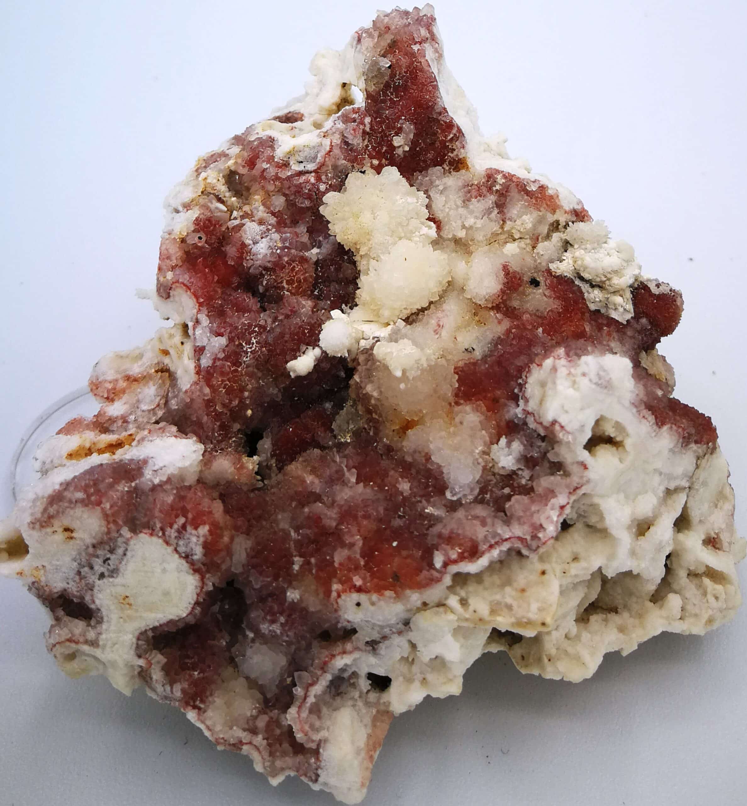 Quartz hématoïde, Bois-de-Mary, Glux-en-Glenne, Château-Chinon, Nièvre, Bourgogne.