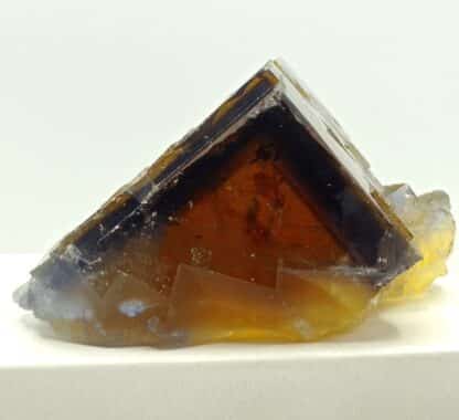 Fluorine (Fluorite), Filon jaune, Valzergues, Aveyron.