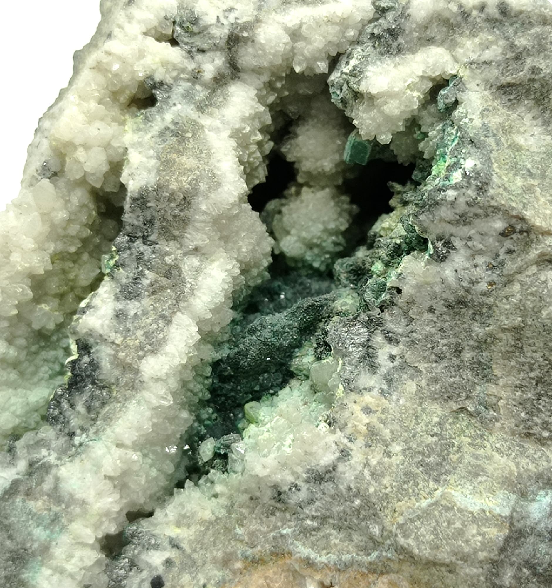 Bournonite, Bindhéimite et Malachite, Le Mas Dieu, Gard.