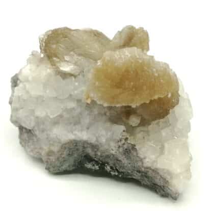 Stilbite sur Calcite, West Paterson, New Jersey, USA (États-Unis).