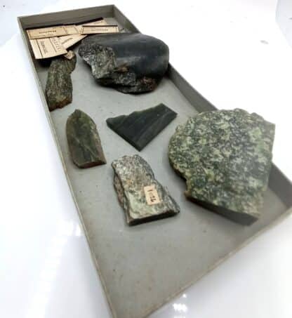 Nephrit (Néphrite, Jade), Sibérie, Kazakhstan, Nouvelle-Zélande …
