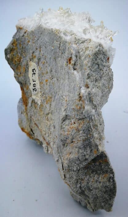 Dolomie, quartz; Fontfraiche, saint Pierre de Mesage,Isere