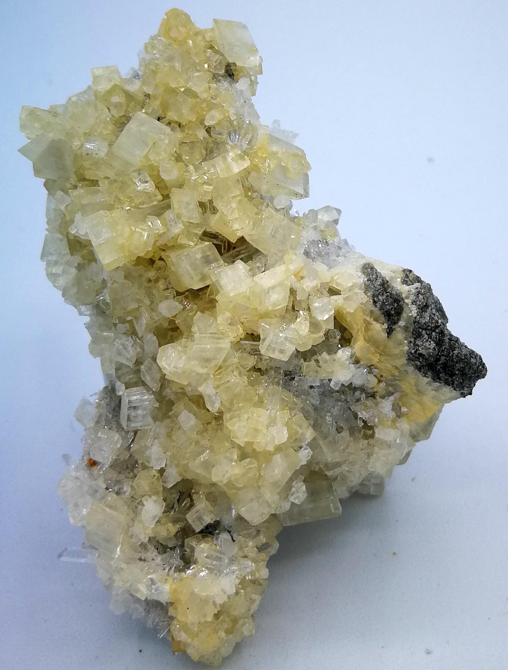 Dolomite, quartz, Fontfraiche, Saint Pierre de Mésage, Isère.