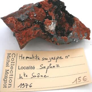 Hématite et quartz sur jaspe, Saphoz, Faucogney, Haute-Saône.