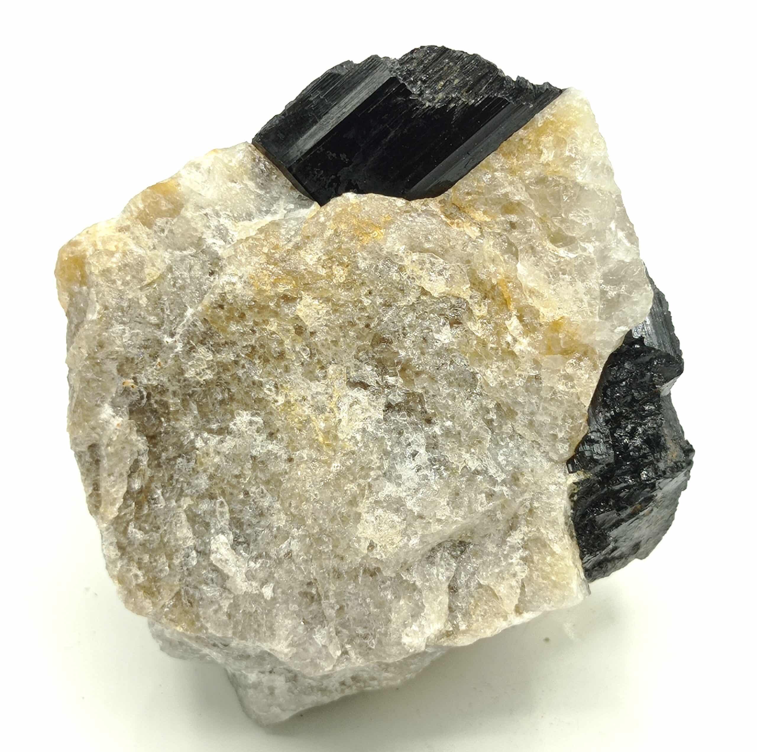 Tourmaline noire, Beauchaud, Forez, Puy-de-Dôme, Auvergne.