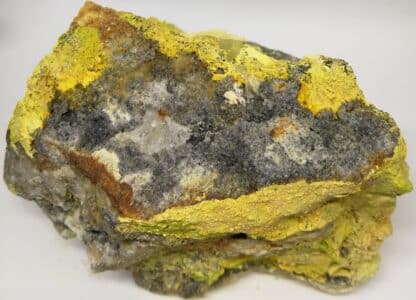 Pyromorphite, Nant, Millau, Aveyron.